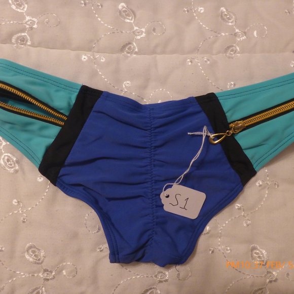 Womens/Juniors Bikini Bottom - Picture 2 of 3